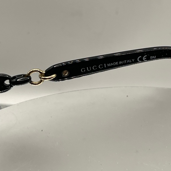 Genuine GUCCI prescription glasses with an eyeglass case. - Picture 5 of 10